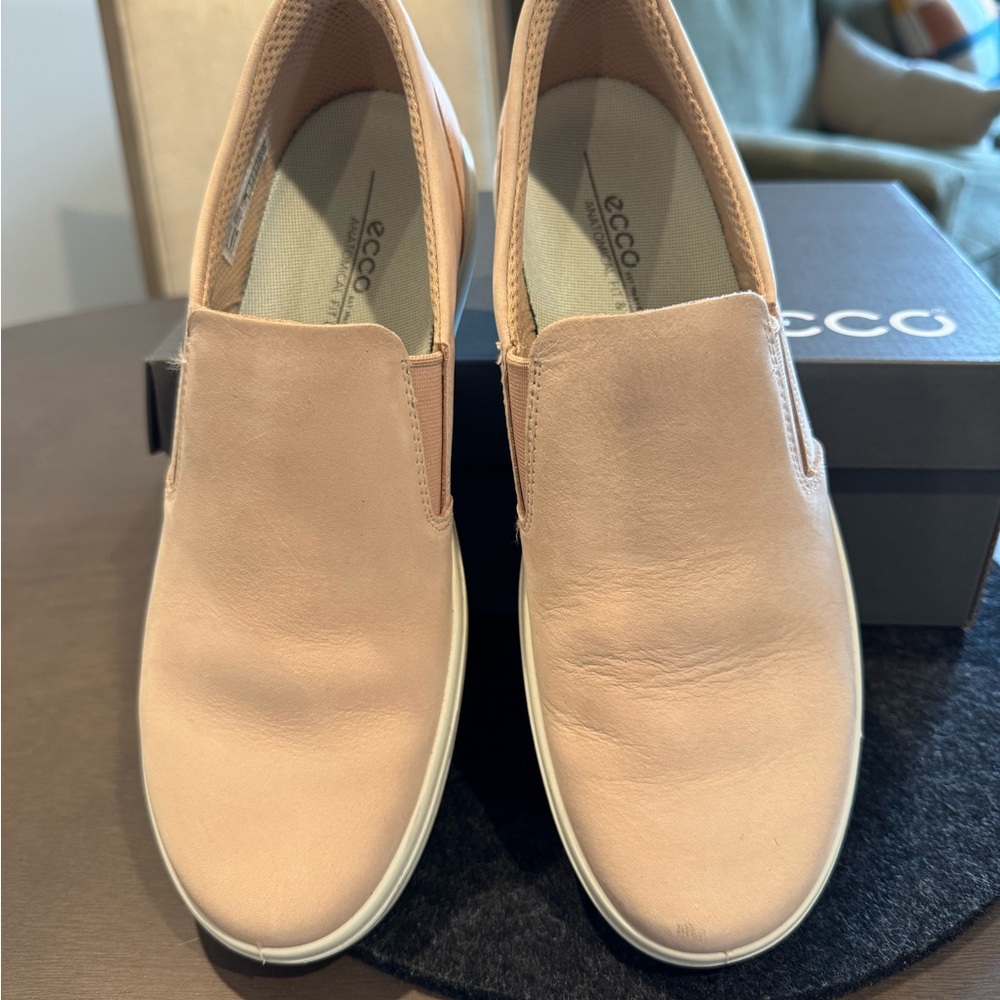 Ecco Women's Slip-On Sneakers - Soft Pink - Size 40